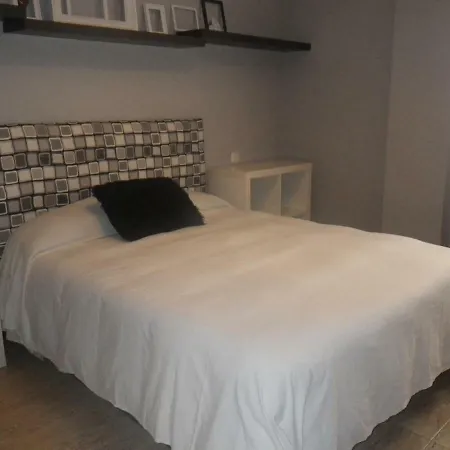 Appt Terrasse, Piscine, Locamar Appt Cristina Appartement *