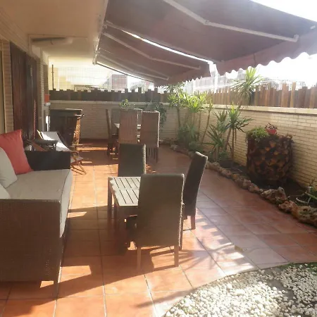 Appt Terrasse, Piscine, Locamar Appt Cristina *
